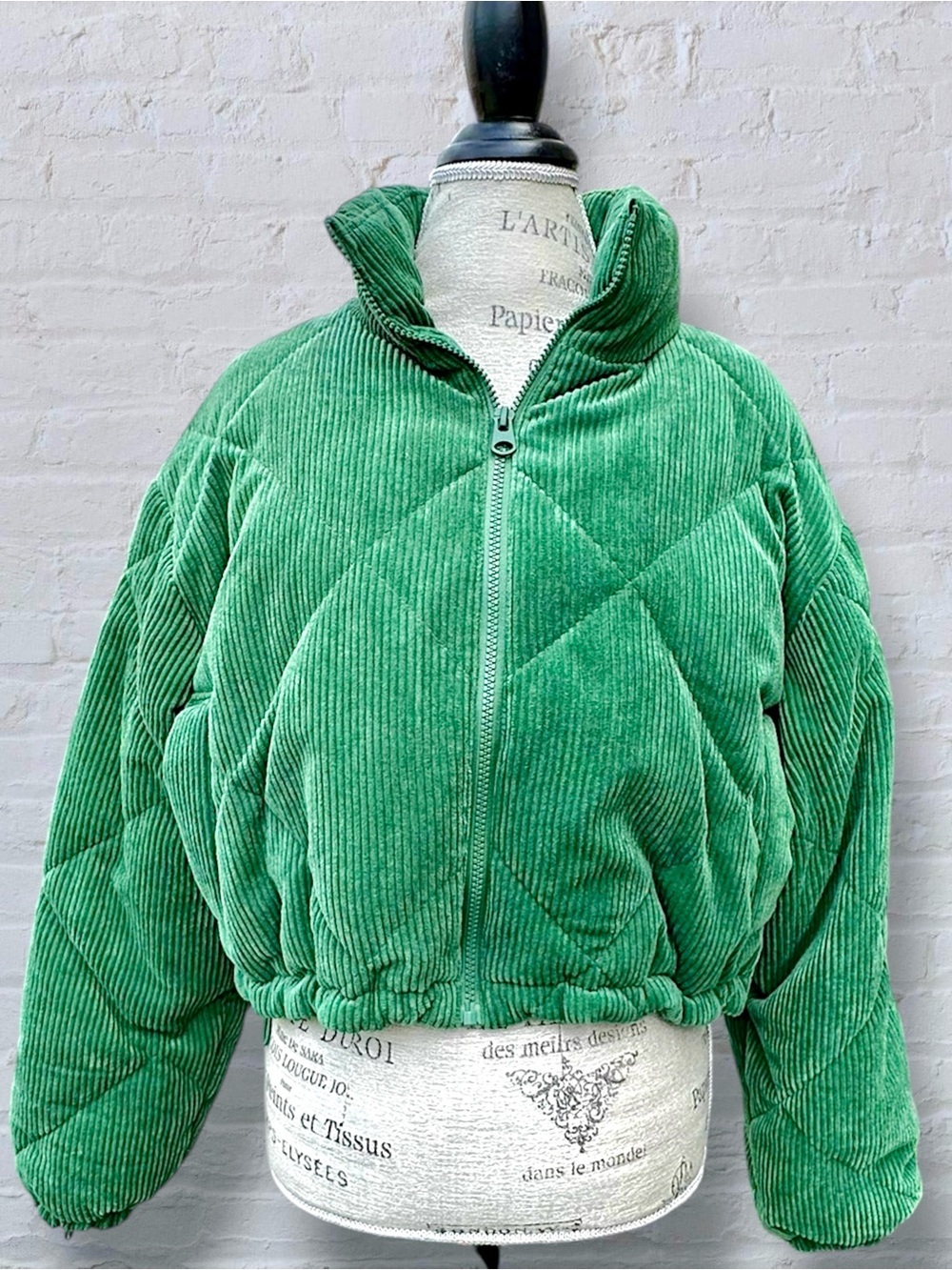 Love Tree Kelly Green Corduroy Cropped Puffer Jacket L Quilted Streetwear Coat - Picture 9 of 15